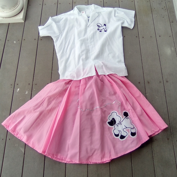 RUBIE'S COSTUME CAME WITH BLOUSE/BELT/ SKIRT/ SOCK/ PLASTIC BAG Poodle Design - Picture 6 of 12